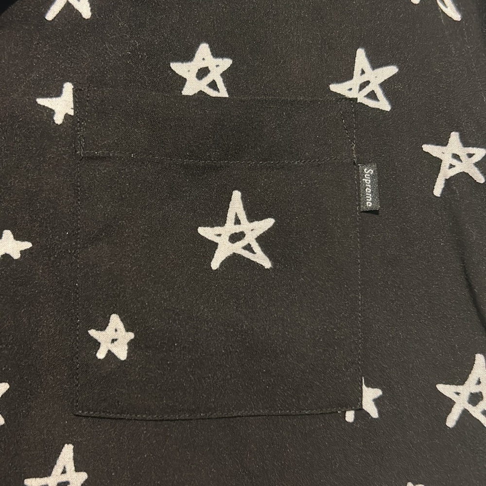 Daniel Johnston Devil Rayon Shirt - Supreme
Stars Button Up - Picture 7 of 9
